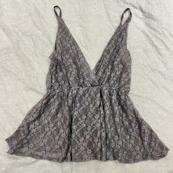 Grey lacey mesh top - Picture 9 of 9